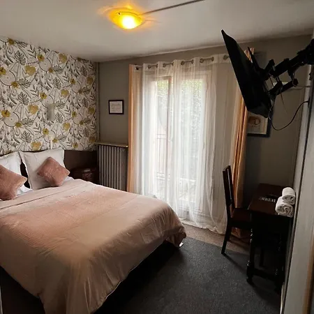 Marie Louise Otel Enghien-les-Bains