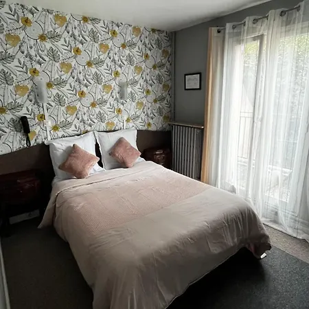 Marie Louise Otel Enghien-les-Bains