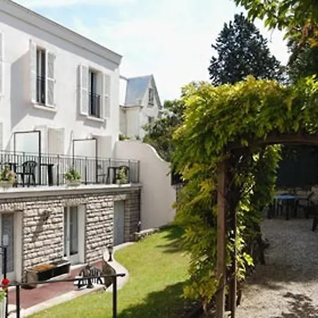 Marie Louise Otel Enghien-les-Bains