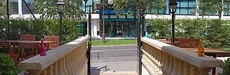 Otel Marie Louise 2*
