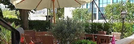 Marie Louise Otel Enghien-les-Bains